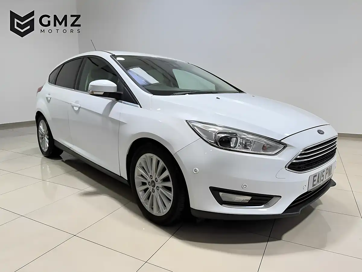 Used 2015 Ford Focus Titanium X White - Front View