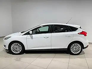 Used 2015 Ford Focus Titanium X White - Interior and Exterior details 5