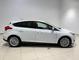 Used 2015 Ford Focus Titanium X White - Interior and Exterior details 9