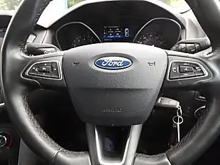 Used 2015 Ford Focus Zetec Black - Interior and Exterior details 13
