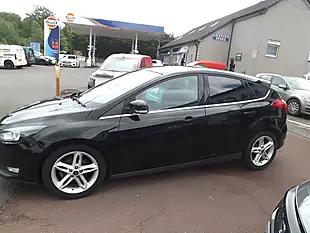 Used 2015 Ford Focus Zetec Black - Interior and Exterior details 3