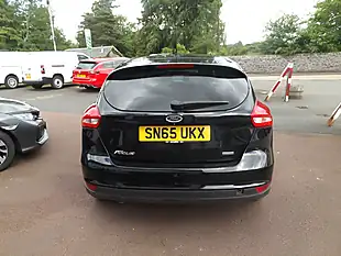 Used 2015 Ford Focus Zetec Black - Interior and Exterior details 5