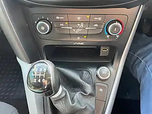 Used 2015 Ford Focus Zetec Black - Interior and Exterior details 15
