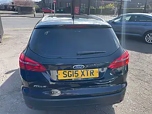 Used 2015 Ford Focus Zetec Black - Interior and Exterior details 5