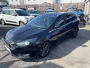 Used 2015 Ford Focus Zetec Black - Interior and Exterior details 6