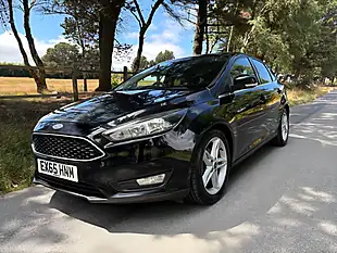 Used 2015 Ford Focus Zetec Black - Interior and Exterior details 10