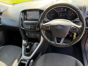 Used 2015 Ford Focus Zetec Black - Interior and Exterior details 10