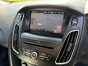 Used 2015 Ford Focus Zetec Black - Interior and Exterior details 11