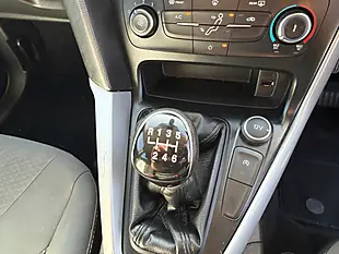 Used 2015 Ford Focus Zetec Black - Interior and Exterior details 12