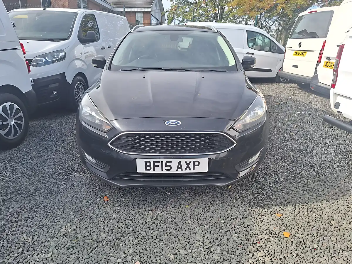Used 2015 Ford Focus Zetec Black - Interior and Exterior details 2