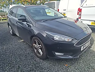 Used 2015 Ford Focus Zetec Black - Interior and Exterior details 3