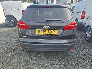Used 2015 Ford Focus Zetec Black - Interior and Exterior details 5