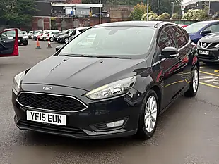 Used 2015 Ford Focus Zetec Black - Interior and Exterior details 4