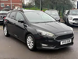 Used 2015 Ford Focus Zetec Black - Interior and Exterior details 6