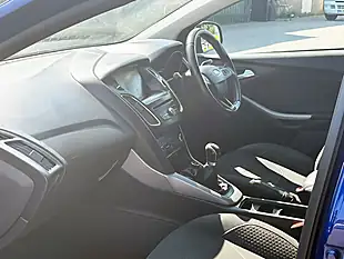 Used 2015 Ford Focus Zetec Blue - Interior and Exterior details 10