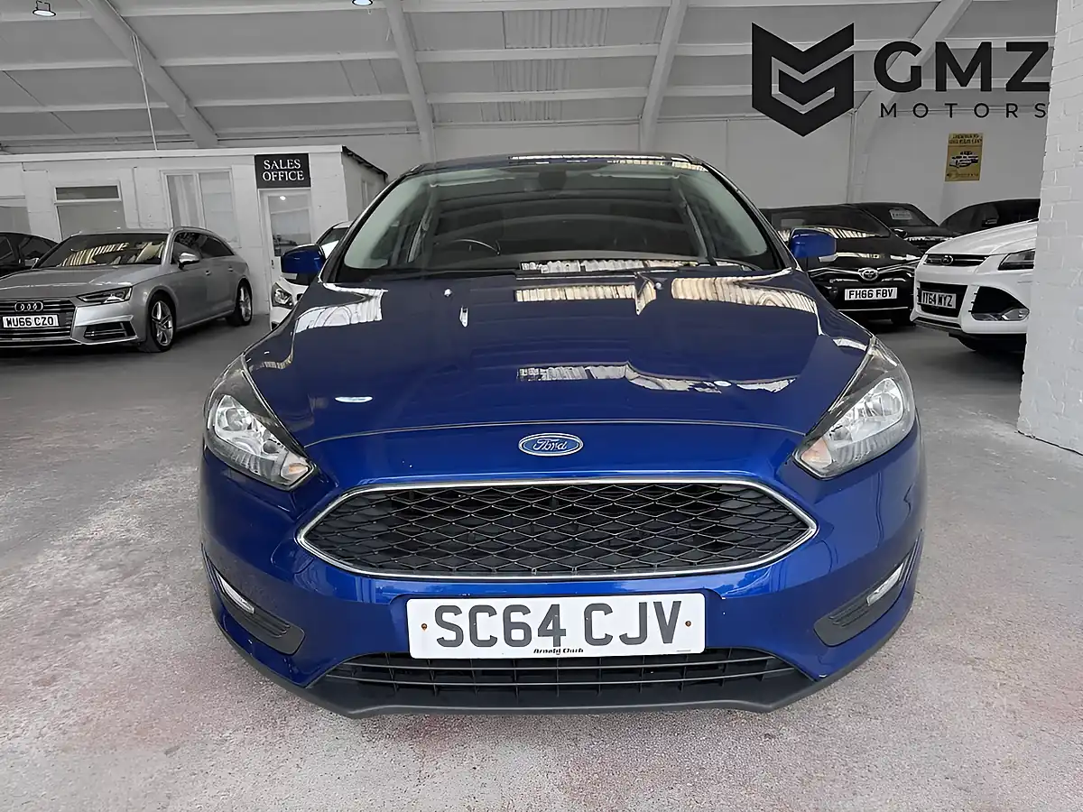 Used 2015 Ford Focus Zetec Blue - Interior and Exterior details 2