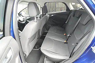 Used 2015 Ford Focus Zetec Blue - Interior and Exterior details 13