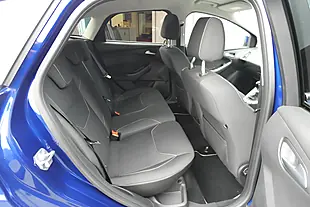 Used 2015 Ford Focus Zetec Blue - Interior and Exterior details 15
