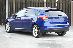 Used 2015 Ford Focus Zetec Blue - Interior and Exterior details 4