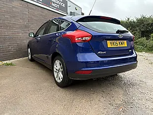 Used 2015 Ford Focus Zetec Blue - Interior and Exterior details 10