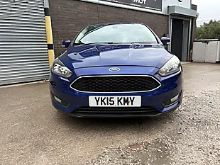Used 2015 Ford Focus Zetec Blue - Interior and Exterior details 2