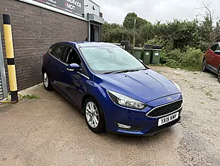 Used 2015 Ford Focus Zetec Blue - Interior and Exterior details 8