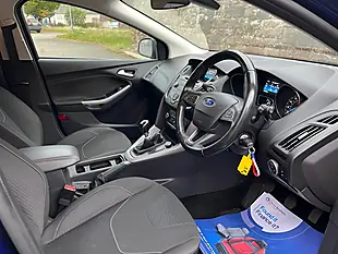Used 2015 Ford Focus Zetec Deep Impact Blue - Interior and Exterior details 12