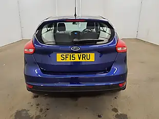 Used 2015 Ford Focus Zetec Edition Blue - Interior and Exterior details 6