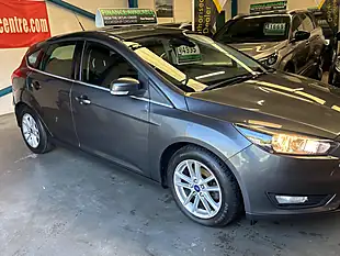 Used 2015 Ford Focus Zetec Grey - Interior and Exterior details 10