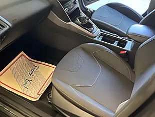 Used 2015 Ford Focus Zetec Grey - Interior and Exterior details 15
