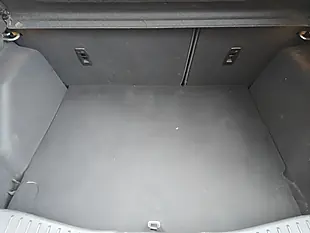 Used 2015 Ford Focus Zetec Grey - Interior and Exterior details 17