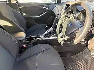 Used 2015 Ford Focus Zetec Grey - Interior and Exterior details 9