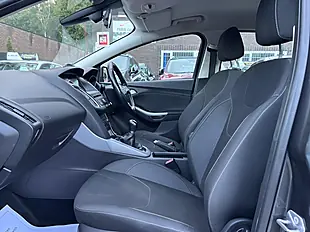 Used 2015 Ford Focus Zetec Grey - Interior and Exterior details 12