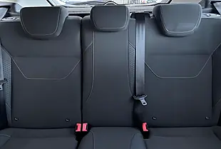 Used 2015 Ford Focus Zetec Grey - Interior and Exterior details 14