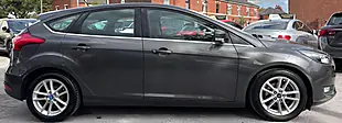 Used 2015 Ford Focus Zetec Grey - Interior and Exterior details 5