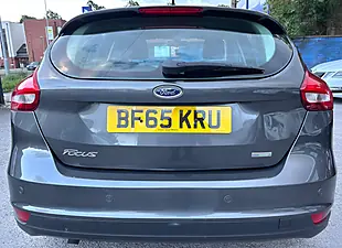 Used 2015 Ford Focus Zetec Grey - Interior and Exterior details 7