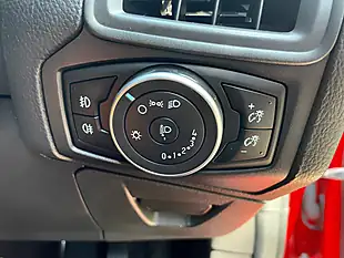 Used 2015 Ford Focus Zetec Red - Interior and Exterior details 19