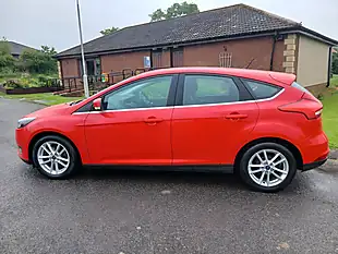 Used 2015 Ford Focus Zetec Red - Interior and Exterior details 3