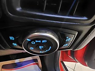 Used 2015 Ford Focus Zetec Red - Interior and Exterior details 17