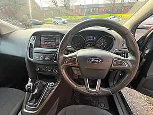 Used 2015 Ford Focus Zetec S Black - Interior and Exterior details 18