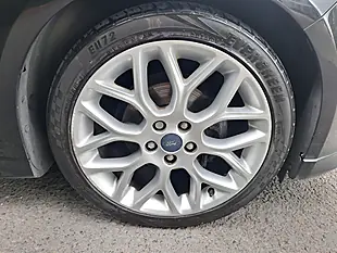 Used 2015 Ford Focus Zetec S Black - Interior and Exterior details 20