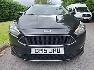 Used 2015 Ford Focus Zetec S Black - Interior and Exterior details 9