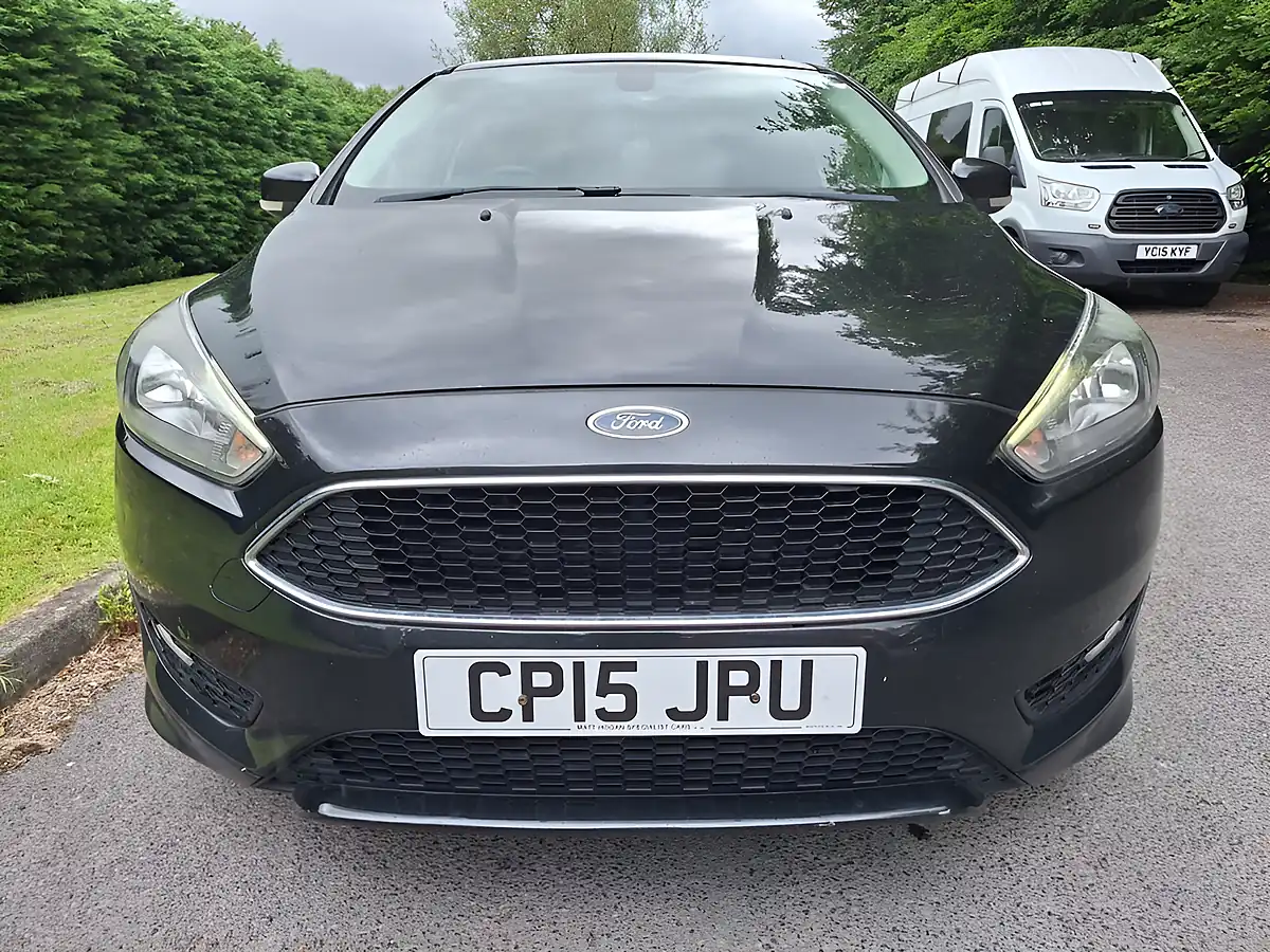 Used 2015 Ford Focus Zetec S Black - Interior and Exterior details 9