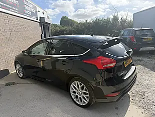 Used 2015 Ford Focus Zetec S Black - Interior and Exterior details 12