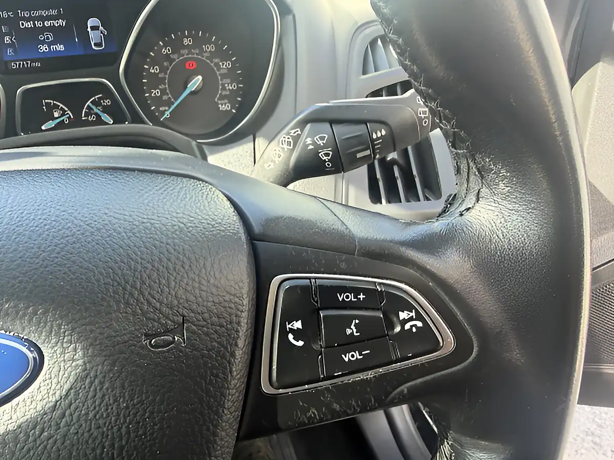 Used 2015 Ford Focus Zetec S Black - Interior and Exterior details 20