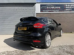 Used 2015 Ford Focus Zetec S Black - Interior and Exterior details 9