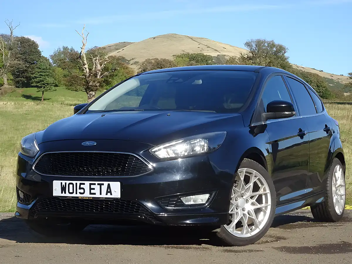 Used 2015 Ford Focus Zetec S Black - Interior and Exterior details 2