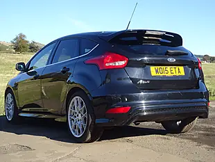 Used 2015 Ford Focus Zetec S Black - Interior and Exterior details 3