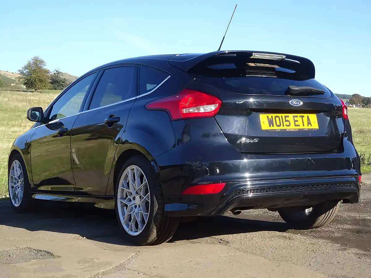 Used 2015 Ford Focus Zetec S Black - Interior and Exterior details 3