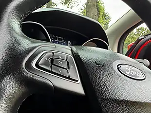 Used 2015 Ford Focus Zetec S Red - Interior and Exterior details 19